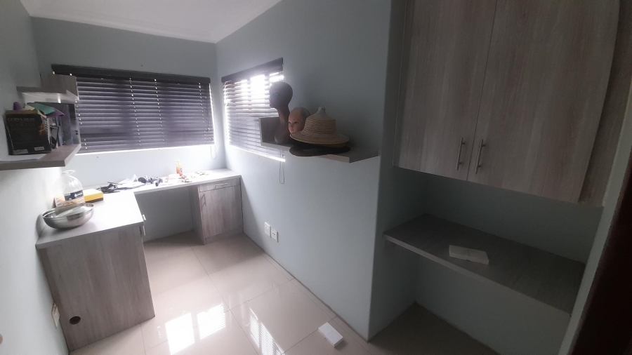 4 Bedroom Property for Sale in Birdwood Estate North West